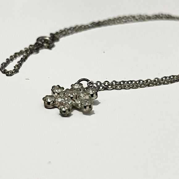 Snowflake Metal Pendant Rhinestone 18” Necklace Winter Kid - Picture 4 of 6